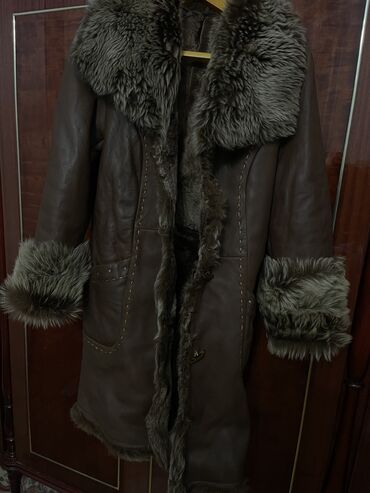 zhenskie dlinnye palto: Пальто S (EU 36), цвет - Коричневый