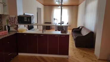 Bağ evlərinin kirayəsi: Pirşağı qəs., 200 kv. m, 3 otaqlı, Qaz — 4