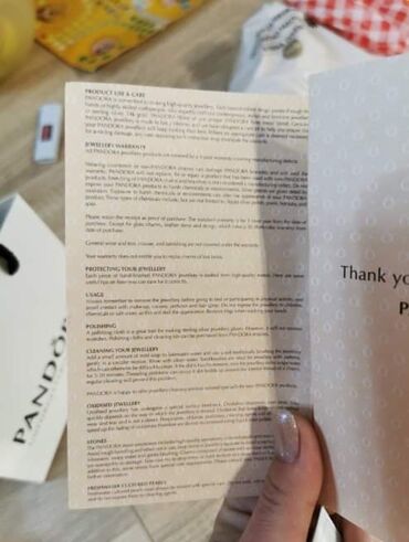 Setovi nakita: PANDORA narukvica sa original pakovanjem Cena:3500din Set sadrzi — 7