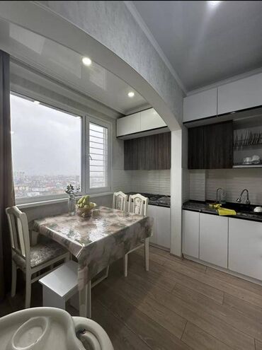 Продажа квартир: 3 комнаты, 82 м², 106 серия улучшенная, 9 этаж, Евроремонт