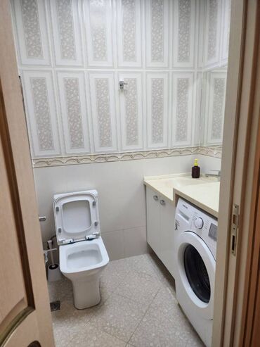 Uzunmüddətli kirayə mənzillər: Xetai metrosu Park Azure-da mənzil kirayə verilir. Mərtəbə 21/7. Ümumi — 16