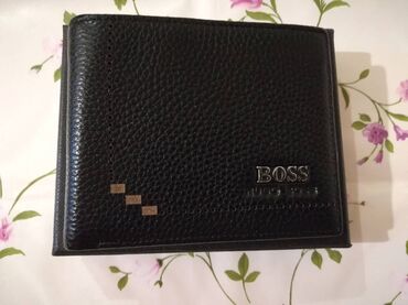 nakit u obliku deteline: Men's wallet, Hugo Boss, Material: Leather