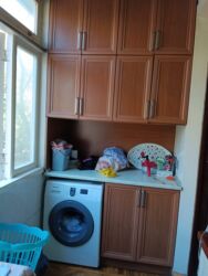 Uzunmüddətli kirayə mənzillər: Ev meamr ecemide yerlesir metroya 4''5 deq yoldadi oglan otaq yoldasi — 2