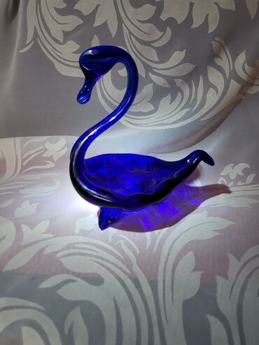 Ostali kućni dekor: Murano figura,pepeljara labud duvano staklo 70te. Figura,pepeljara — 2