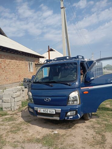 шлем хищника для мотоцикла: Грузовик, Hyundai, Новый