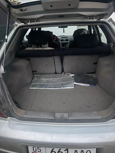 Subaru: Subaru Impreza: 2001 г., 1.6 л, Автомат, Бензин, Хэтчбэк — 10