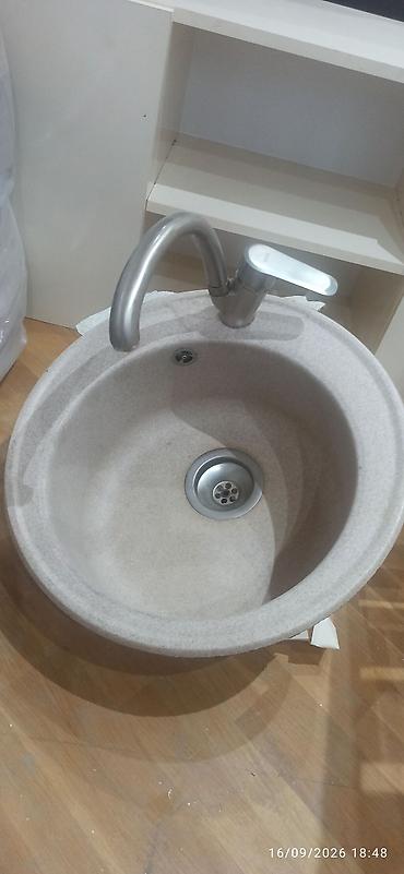 mətbəx cılcıraqları: Mətbəx üçün dairəvi qranit kompozit evye və qarışdırıcı kran dəsti - — 1