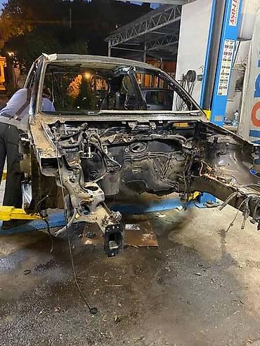 punjac akumulatora: KOMPLETNA ŠASIJA ZA AUDI A1 | Kompletna šasija spremna za sečenje za — 1