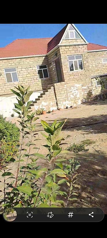 Həyət evləri və villaların satışı: Satılır: həyət evi və bağ sahəsi - Tikinti: daş divarlı, metal qapı; — 2