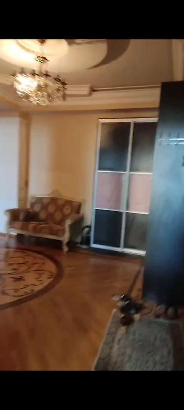 gence ev: 28 May metrosuna yaxin Ak. M. Qaşqay kücəsi 36-da yerləşir(Smerika — 7