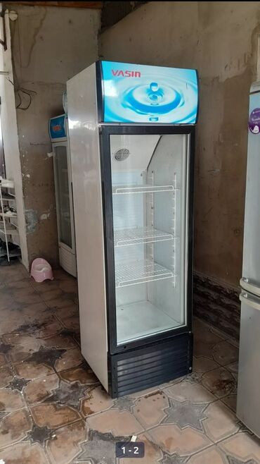заказ оборудования из китая: Продаю витринный холодильник работает отлично в хорошем состоянии