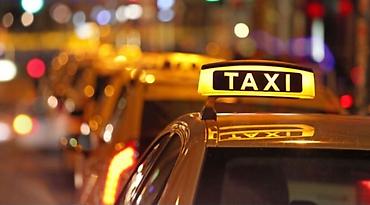 zaprafqa operator isi: 42 yaşım var Bakıda yaşayıram 15 ildi taxsidə işləyirəm işim — 1