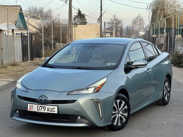 Toyota: Toyota Prius: 2019 г., 1.8 л, Вариатор, Гибрид, Седан — 3