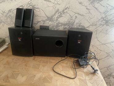 Dinamiklər və kolonkalar: Edifier Kolonka, Növ - Kompüter üçün, rəng - Qara