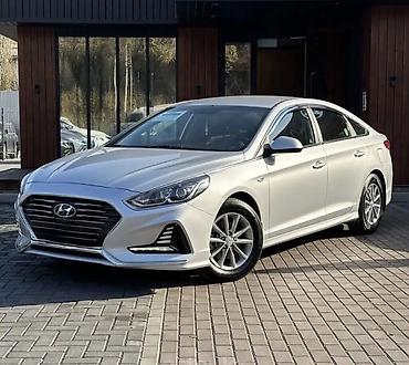 Hyundai Sonata: 2021 г., 2 л, Автомат, Газ, Седан at lalafo.kg Hyundai Sonata: 2021 г., 2 л, Автомат, Газ, Седан
