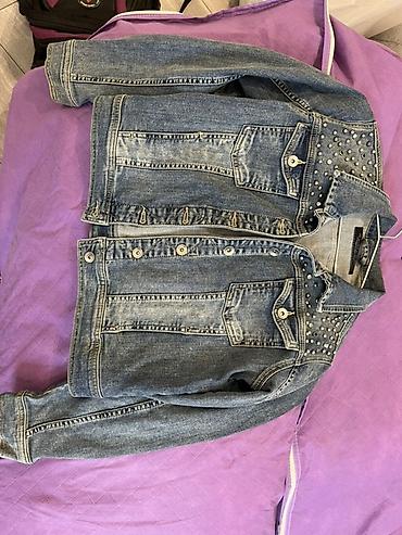 Joys & Jeans brendinin qız uşaqları üçün cins gödəkçəsi. Təzədir lalafo.az -da Joys & Jeans brendinin qız uşaqları üçün cins gödəkçəsi. Təzədir