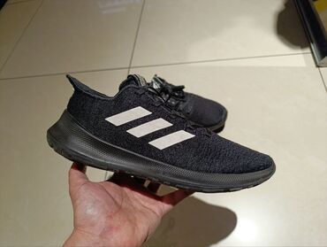 Кроссовки и спортивная обувь: Мужские кроссовки, 42.5, Adidas, Б/у, цвет - Черный, Самовывоз