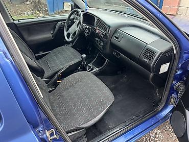 Volkswagen: Volkswagen Golf: 1995 г., Хэтчбэк — 8