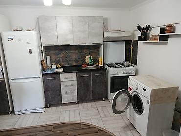 Продажа коттеджей и домов: 5 комнат, 76 м², 5 соток, Бишкек, Западный (новый) автовокзал Собственник — 15
