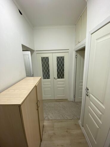 дом на иссык куле купить: 3 бөлмө, 62 кв. м, 105-серия, 5 кабат, Косметикалык ремонт