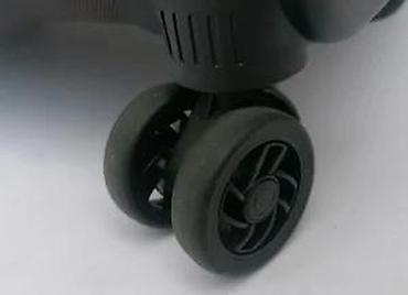 Putni koferi i torbe: Veliki kofer na točkiće – tekstilni, braon - Dimenzije: približno — 21