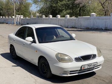 автомобиль daewoo gentra: Daewoo Nubira: 2000 г., 1.5 л, Автомат, Бензин, Седан