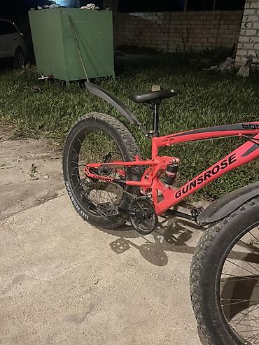 trek marlin 4: GUNSROSE fatbike – dağ və qum üçün geniş təkərli velosiped - — 4