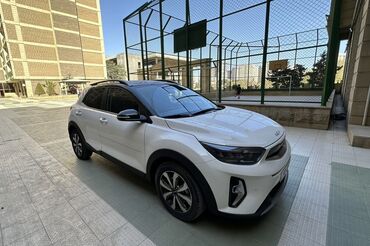 Kia: Kia Stonic: 1.4 l | 2022 il Ofrouder/SUV