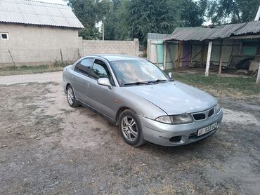 митсубиси: Mitsubishi Carisma: 1997 г., 1.8 л, Автомат, Бензин, Хэтчбэк