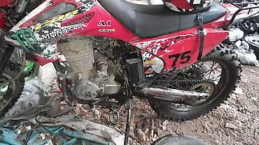 Мотоциклы: Продаю Эндуро/кроссовый мотоцикл 250 кубовый класса A1 (наклейки A1 — 8