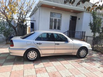 запчасти на фольксваген гольф 2: Mercedes-Benz C 240: 2.4 л | Седан