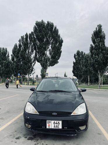 жугли 01: Ford Focus: 2002 г., 2 л, Механика, Бензин, Хэтчбэк