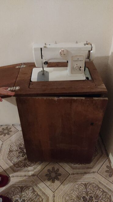 zinger: Tikiş maşını Singer, Yeni,Elektromexaniki, 3 saplı, Pulsuz çatdırılma, Ödənişli çatdırılma, Rayonlara çatdırılma