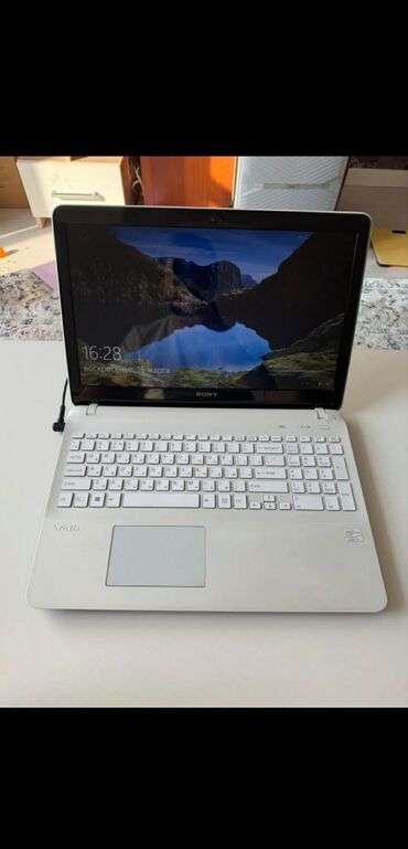Ноутбуки: Ноутбук, Sony, 15.6 ", Б/у, Игровой, память SSD