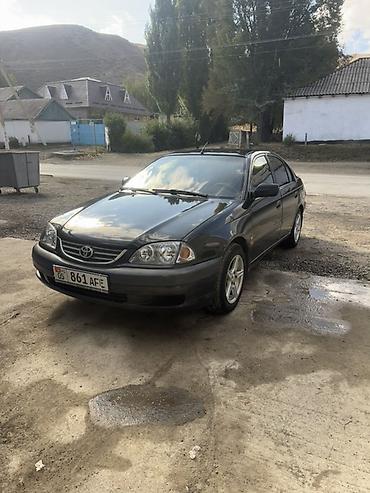тайота авенс: Toyota Avensis: 2001 г., Седан — 1