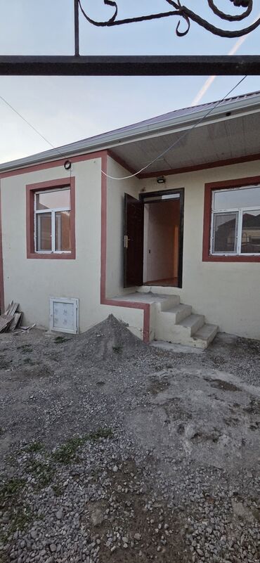 şirvan əmlak az: Binə savxozda 160 nomrelinin son dayanacaqinan biraz icerde Fatime