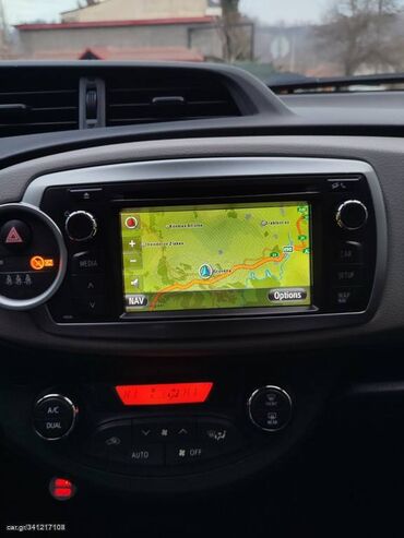Toyota: Toyota Yaris: 1.4 l. | 2013 έ. Χάτσμπακ — 10