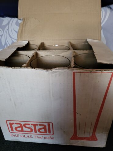 Čaše: Case nove,vintaz za pivo Berliner Kindl Weisse. Case,redje sve na — 15