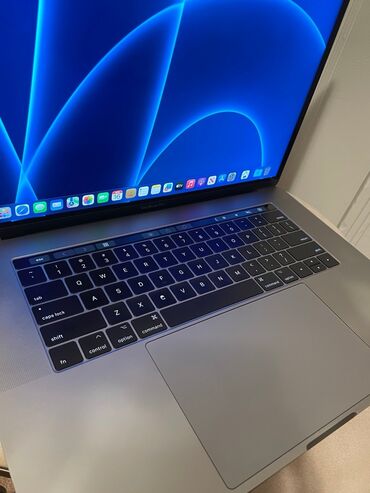 купить широкоформатный принтер для печати баннеров: Ультрабук, Apple, 16 ГБ ОЭТ, Intel Core i7, 15 ", Колдонулган, Жумуш, окуу үчүн