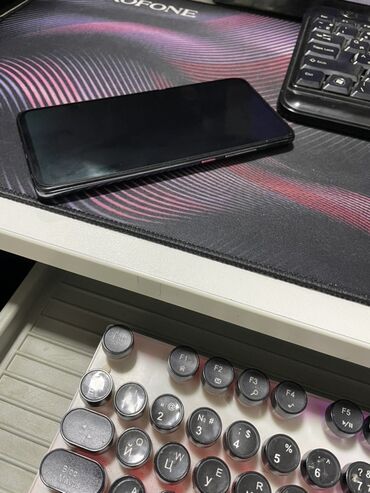 en ucuz go pro: Xiaomi Mi 9T Pro, rəng - Qara