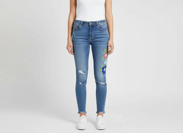 jeans trafaluc: Zara, Jeans for women, size XS