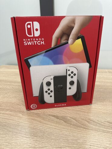 Nintendo Switch: Продаю Nintendo Switch Oled

Комплект полный