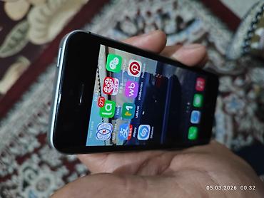 Apple iPhone: IPhone SE, Б/у, 128 ГБ, Space Gray, 99 % — 16