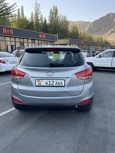 lada 2112: Hyundai ix35: 2010 г., 2 л, Автомат, Бензин, Кроссовер — 5