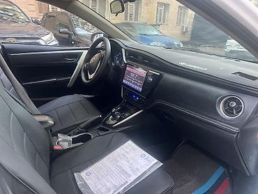 Продажа авто: Toyota Corolla: 2019 г., 1.8 л, Вариатор, Гибрид, Седан — 5