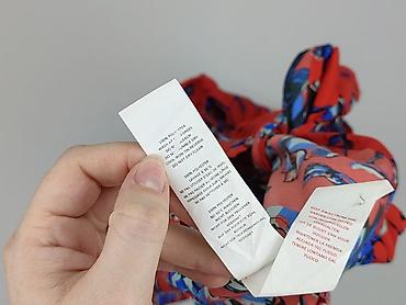 obcisla bluza: Boohoo, Bluzka damska, rozmiar S — 5