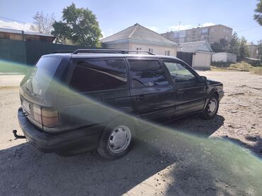 стартер спринтер 2.7: Volkswagen Passat: 1989 г., 1.8 л, Механика, Бензин, Универсал