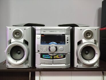 центральная колонка для домашнего кинотеатра: Продаю LG музыкальный центр есть AUX есть и другие муз центры