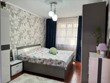 кызыл кия дома: Үй, 200 кв. м, 5 бөлмө, Кыймылсыз мүлк агенттиги, Евро оңдоо
