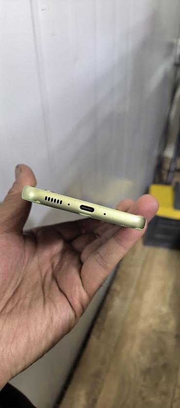 а 30: Смартфон Samsung Galaxy A34 5G, цвет Lime (лаймовый) - Экран 6.6" — 3